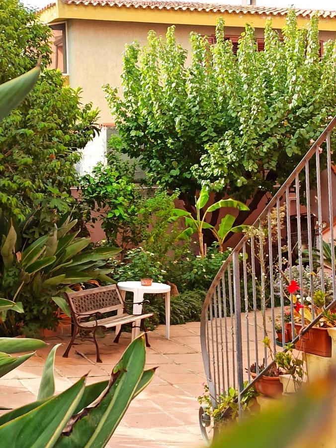 Affittacamere Ciro'S House Olbia Exterior foto